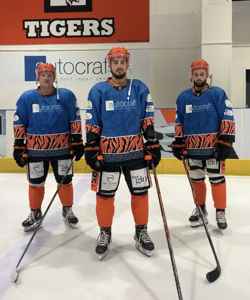 Autocraft awards and community: Sponsorship of the Telford Tigers (photo 6)