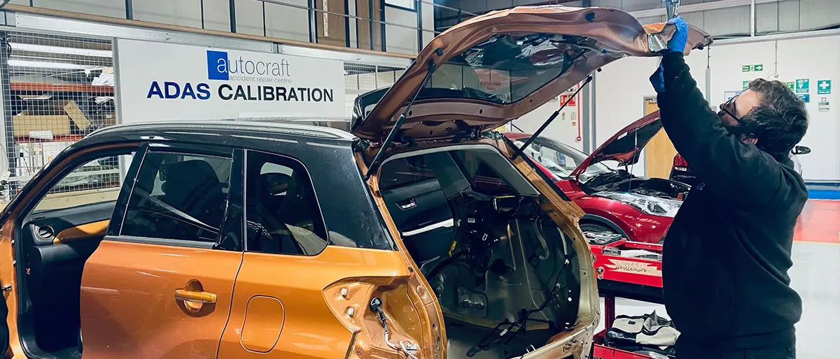 Accident repair stage, photo 2