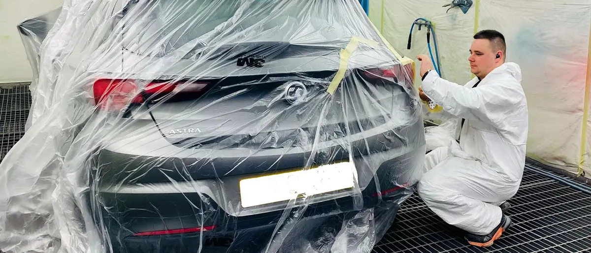 Accident repair stage, photo 3