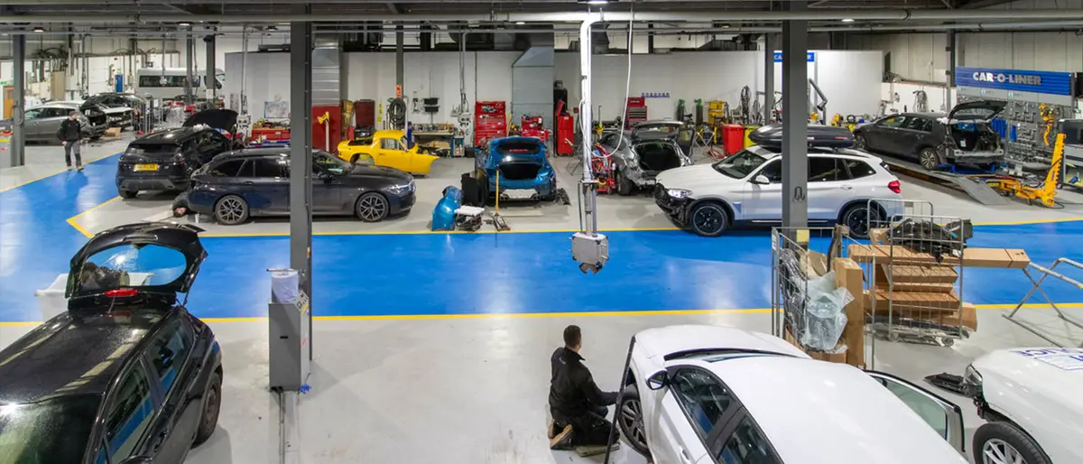 Autocraft team and facilities, photo 2