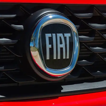 Fiat approved repairer logo