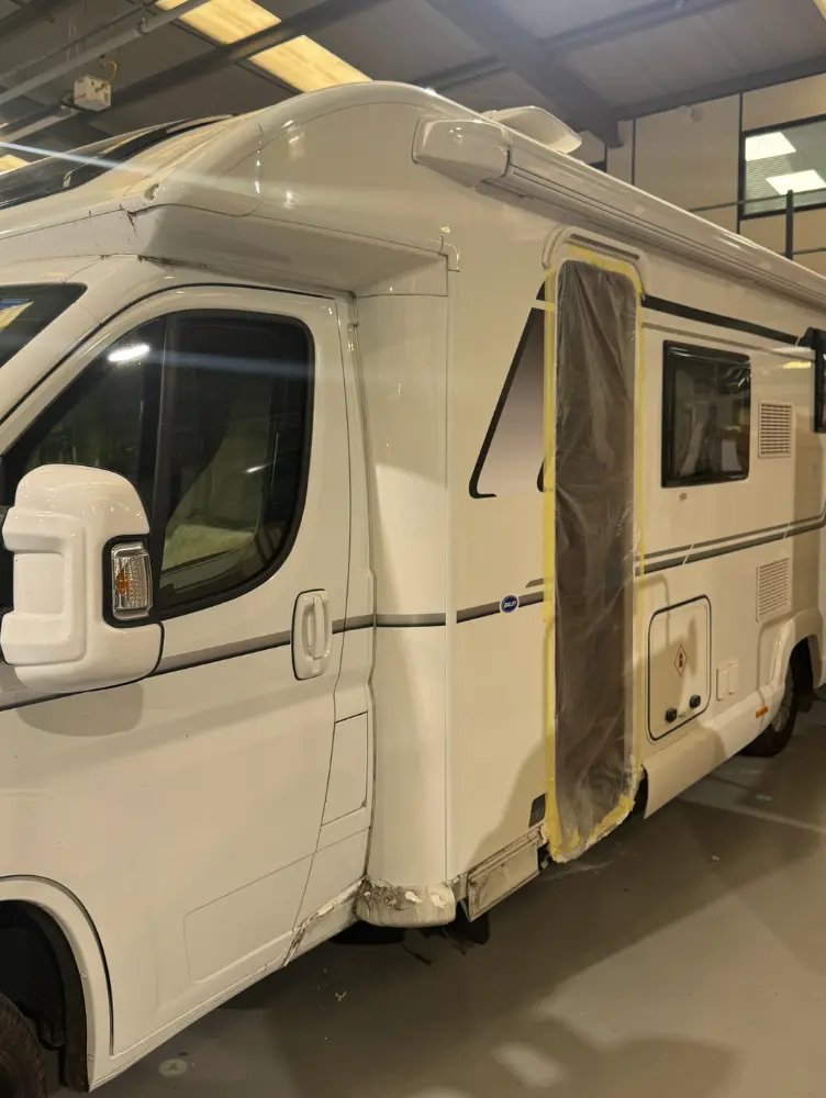 Motorhome and LCV bodywork
