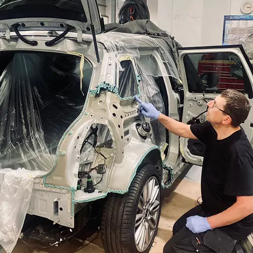 Accident repair stage: Stage 2: Repair